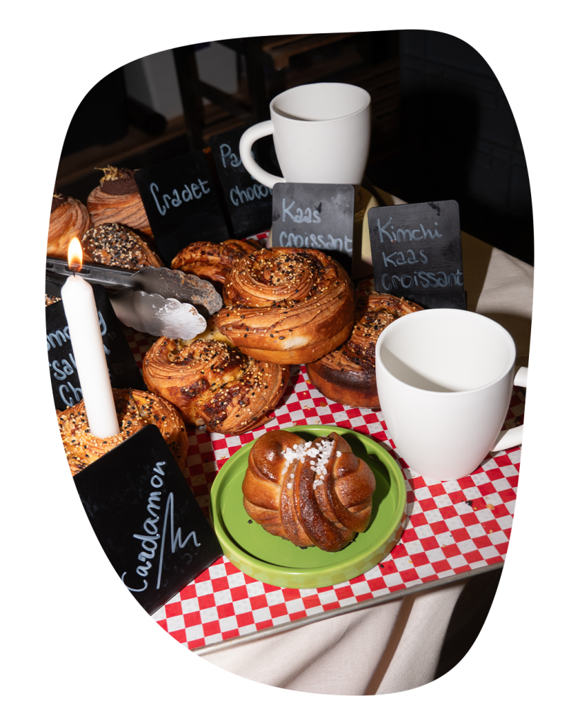 Tray with baked goods